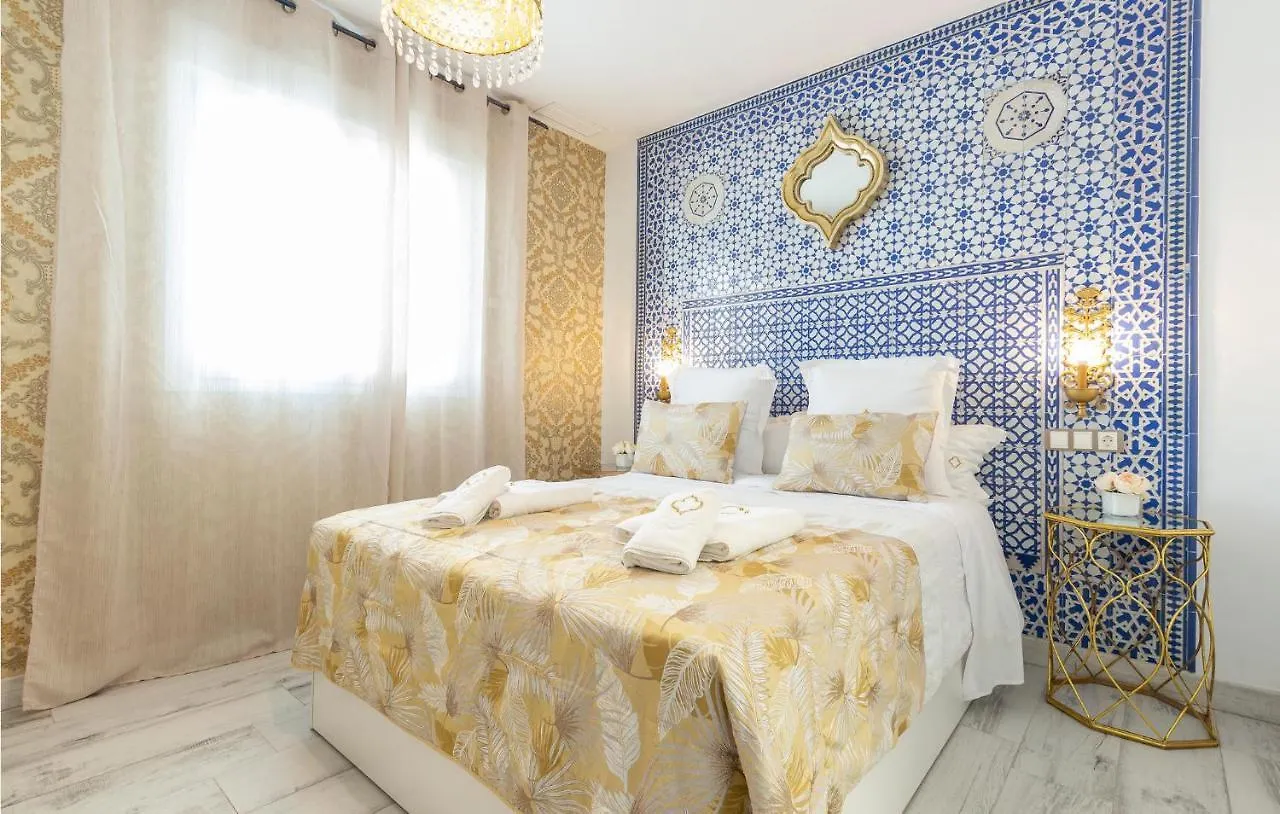 Lovely Apartment In Sevilla With Kitchen