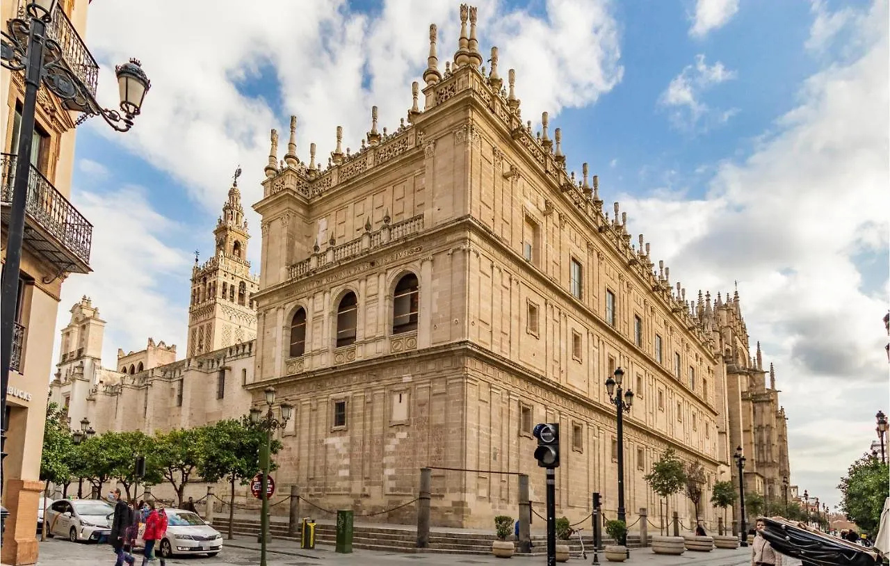 Lovely Apartment In Sevilla With Kitchen إشبيلية